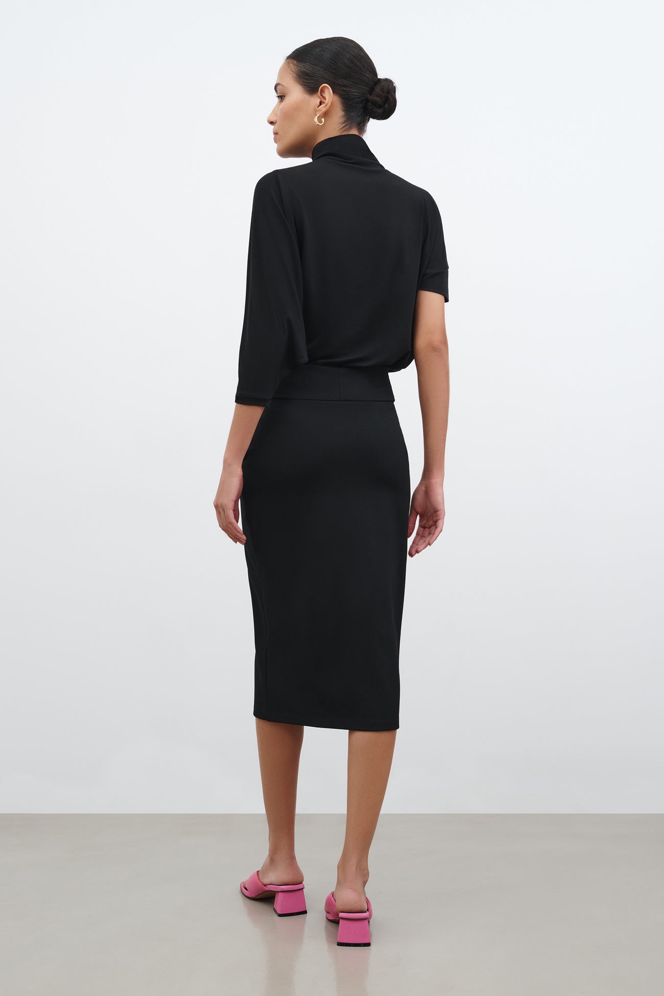 Black Minimalist Midi Skirt - Vesey Pencil Skirt | Marcella