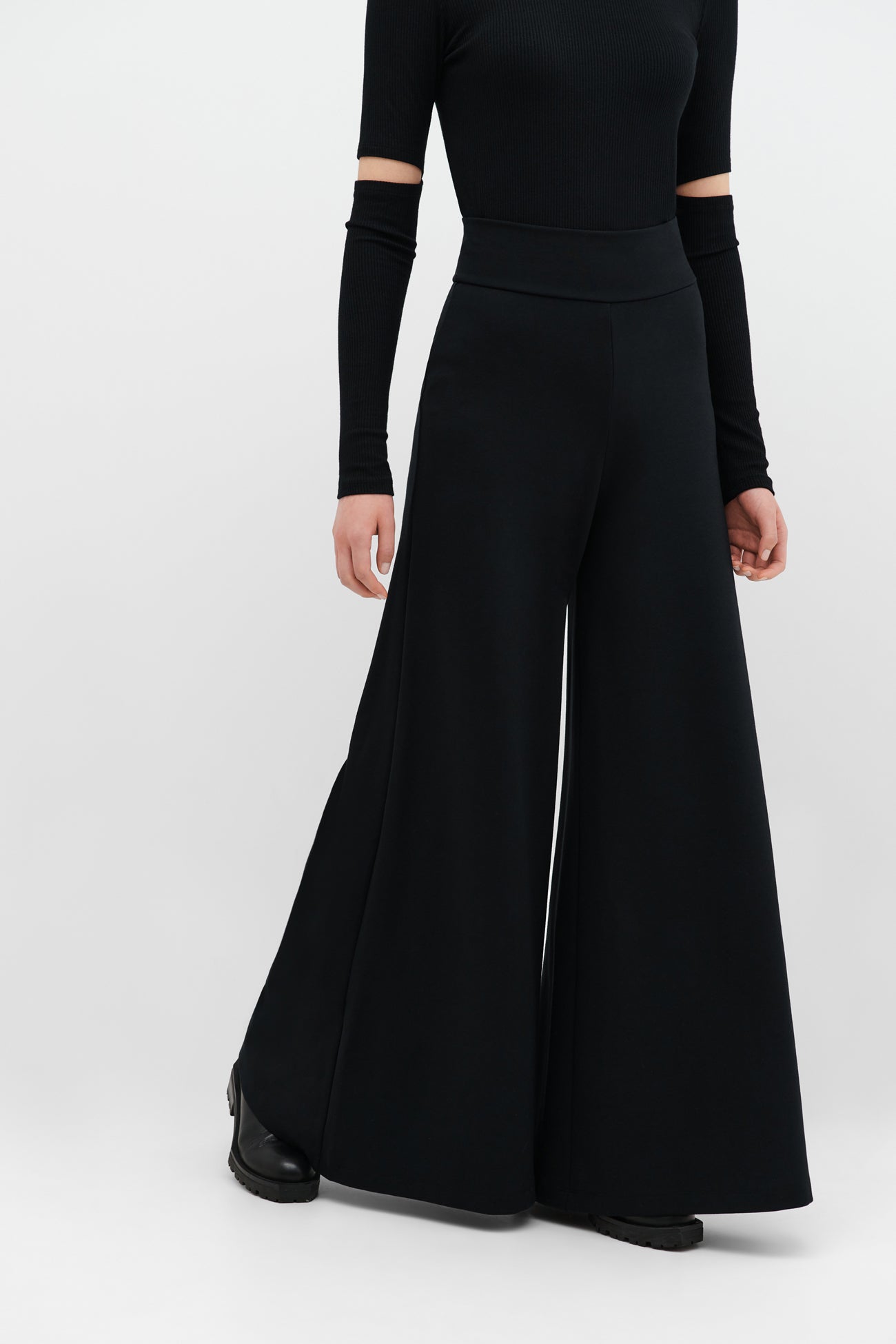 Black Extra-Wide Full-Length - Georgia Pants | Marcella
