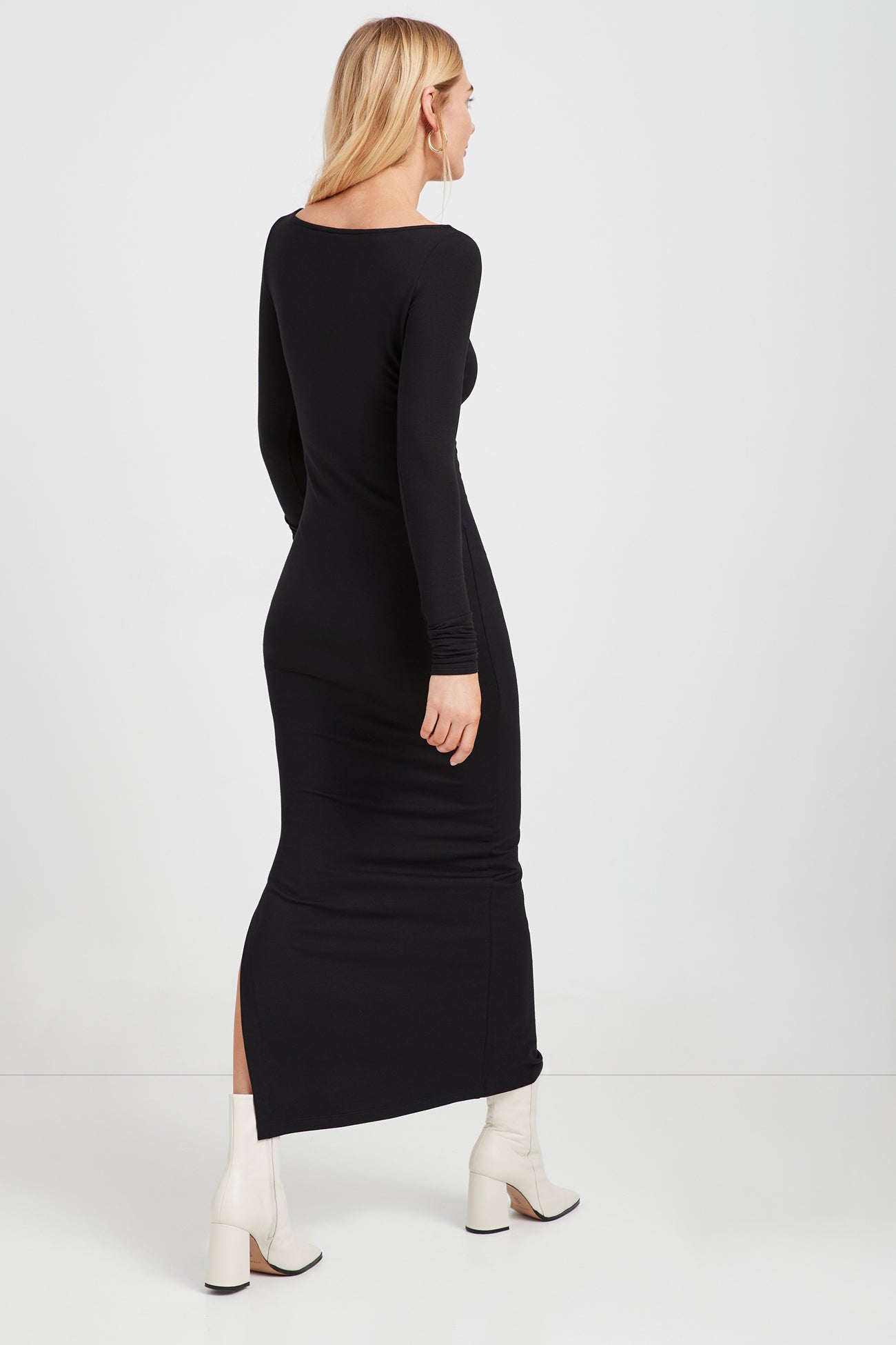 Black Long V-Neck Sweatshirt Dress - Lyric Dress | Marcella
